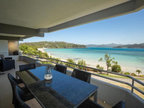 Frangipani 107 by HamoRent on Hamilton Island