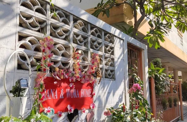 FREE Breakfast 48h+WiFi! Central 30min to airport/Active calm!Long stays/Parking