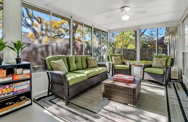 FREE Kayak Rental Home w/Firepit and Gameroom