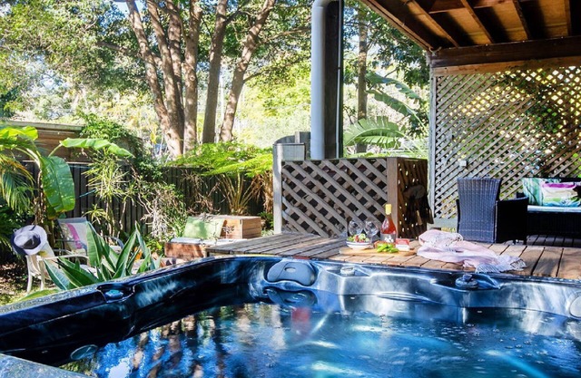 Free Night Stay* Pet friendly/heated spa