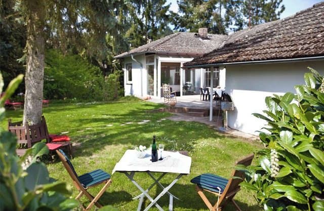 Friendly vacationhouse with piano and a room, adaptable to the individual needs