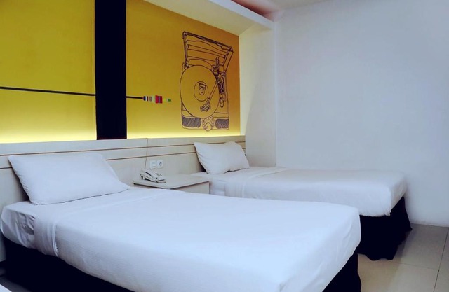 Front One Inn Sidoarjo