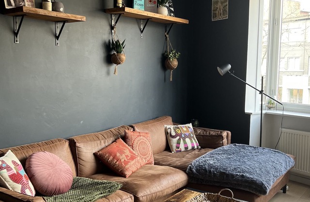 Fully equipped apartment great for public transport