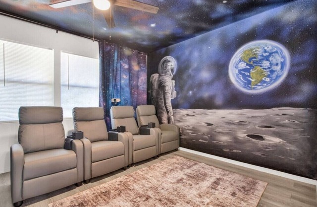 Fun Family Stay & Play w/Game Room & Movie Room