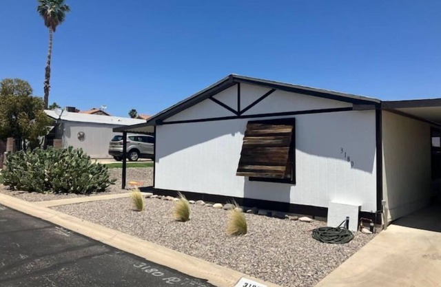 Fun Rustic 2/2 Single level in a great community.