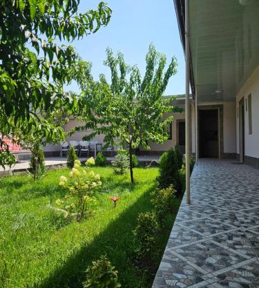 Galstyans Home Zvartnots Airport