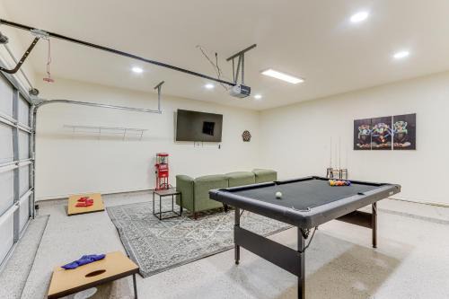 Game Room and Patio Family Afton Retreat!