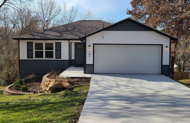 Game Room/Big TVs King Beds -4 Min to Finley Farms