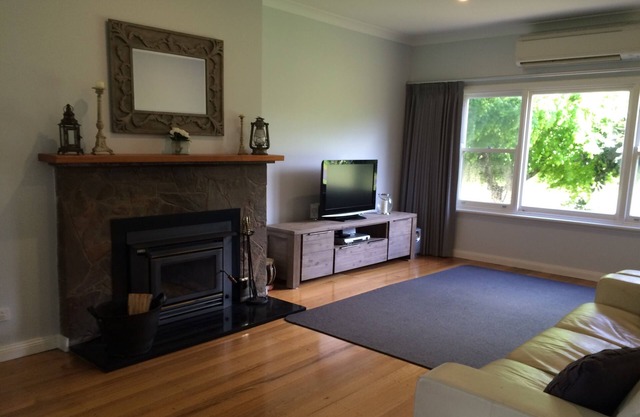 Gapsted House: 4 BR, 1.5 BA House in Gapsted, Sleeps 10