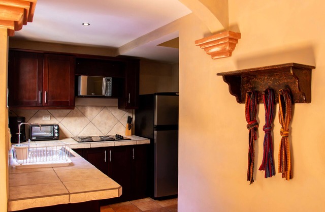 Gated, 4 Blocks f/Central Park, Car Park, Patio, Amazing