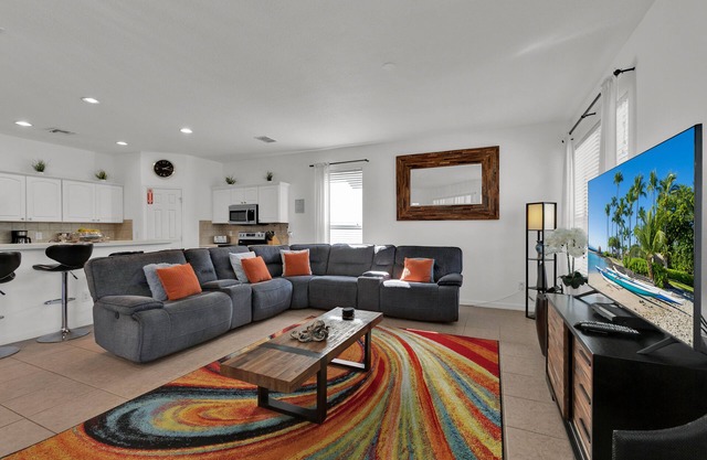 Gated Resort, Lake View, Pool/Spa, Games Room