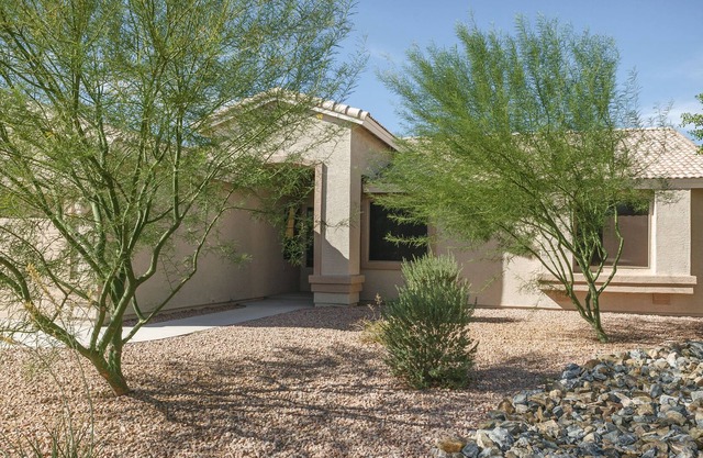 Gateway To Phoenix Attractions. 8 Minutes To Old Town Scottsdale.