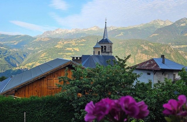 GITE DES BOVATES in a Mountain Village in Savoie