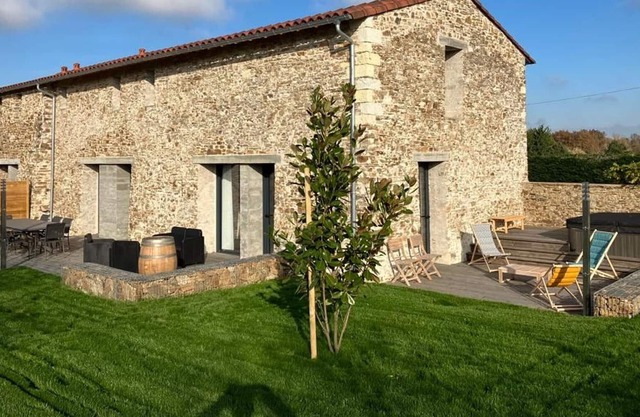 Gite La Haie-Fouassière, 4 bedrooms, 8 persons