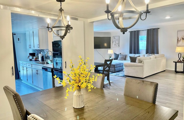 Glendora Pool Home Retreat