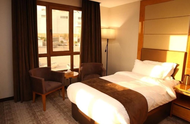 Gloria Hotel | Superior Double or Twin Room | Close to King Hussein Park