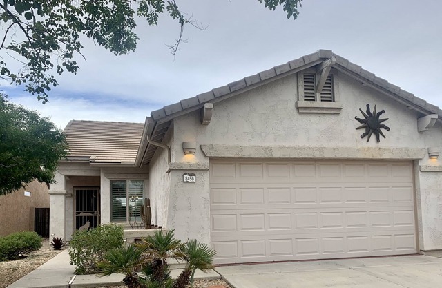 Gold Canyon House, Community Heated Pool, Private Spa close to trails!