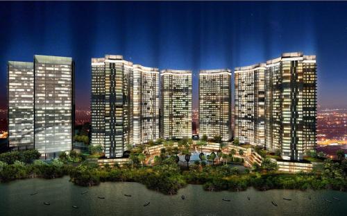 Gold Coast PIK 1BR SeaView TV43Inch by Micky Studio