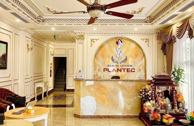 Gold Hotel Luxury