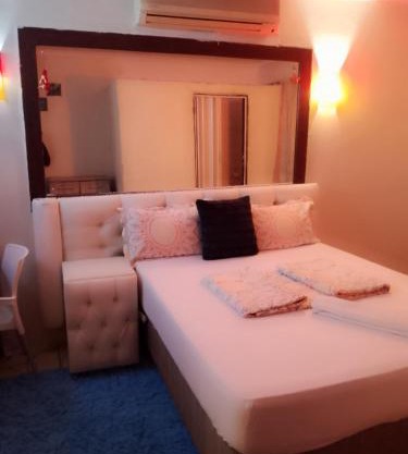 Golden Gate Guest House