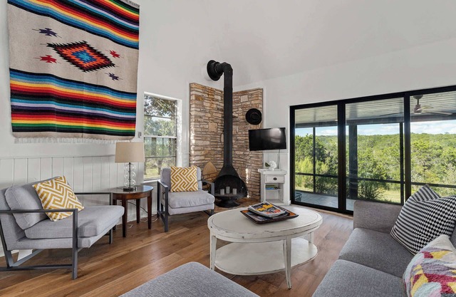 Good Morning Ranch, Pet-Friendly Retreat