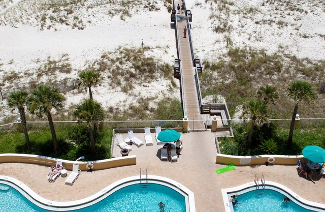 Gorgeous Condo directly on the Gulf of Mexico!