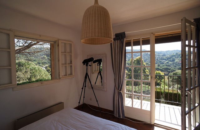 Gorgeous Gigaro Hillside Beach house nr St Tropez. Last few summer weeks reduced