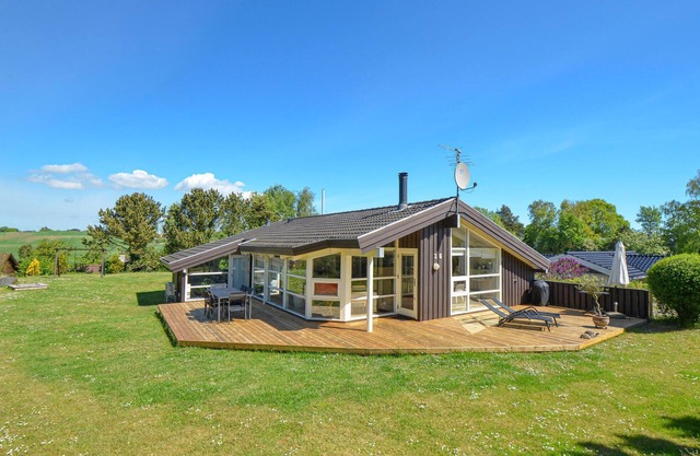 Gorgeous home in Ebeltoft with kitchen