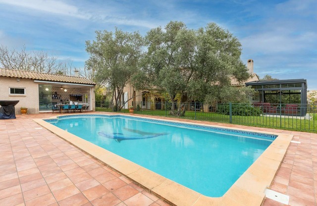 Gorgeous home in Montady