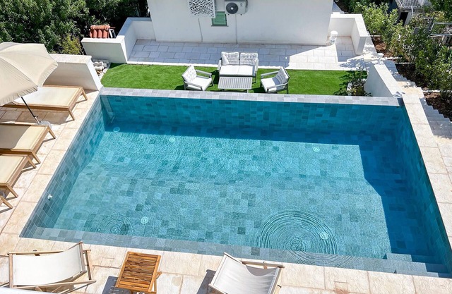 Gorgeous home in Pisak with WiFi