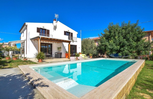 Gorgeous home in Trabia with WiFi