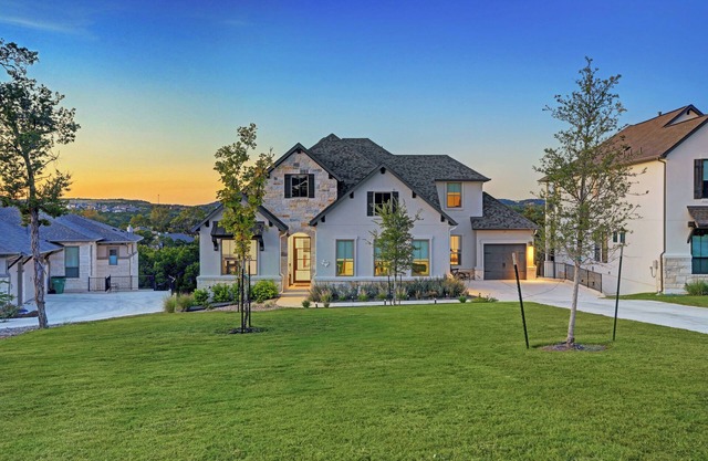 Gorgeous home on a hill with amazing hilltop views, near the lake