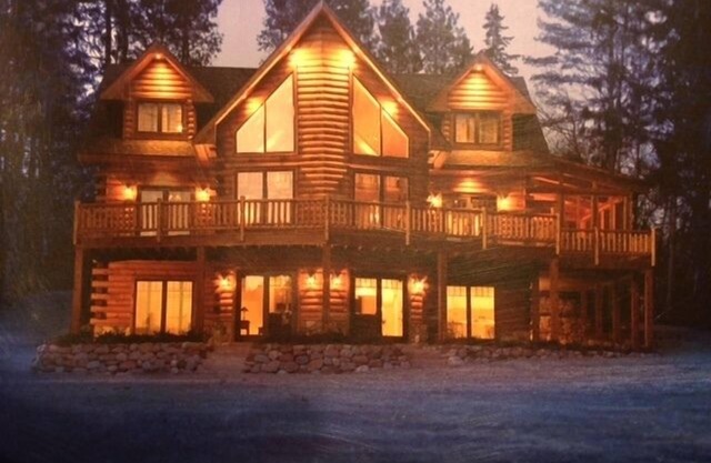 Gorgeous Log & Glass Home On Large Sunny Waterfront Lot, Waupaca Chain O' Lakes
