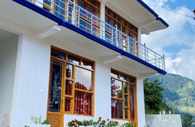 Goroomgo Mansarovar Inn Munsyari