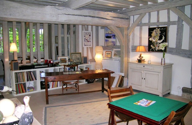 Gourel, calm and nature in a green setting