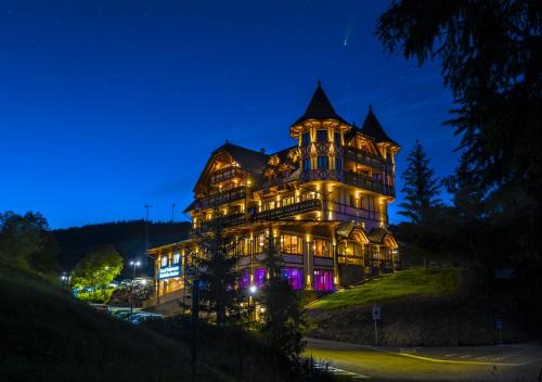 Grand Hotel* Bachledka Strachan