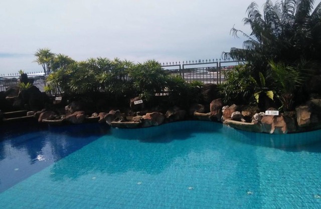 Grand Palace Hotel