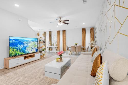 Grand Prairie Gem Near DFW airport AT&T Stadium