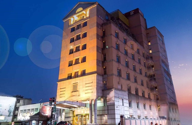 Grand View Hotel