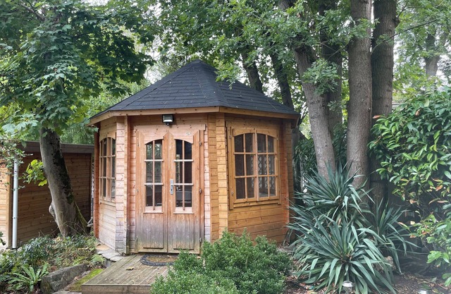 Grande Maison Luxueuse à 15mn à Pied du RER A, Dans Domaine Calme et Arboré