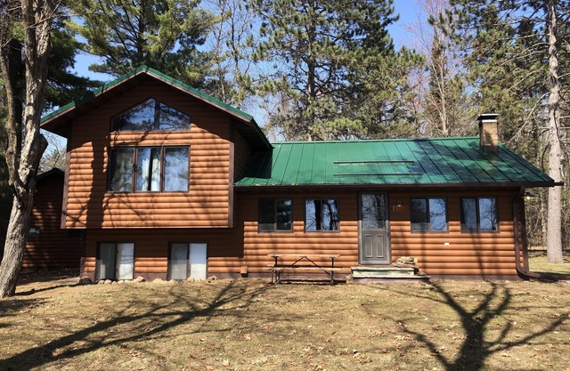 Great Family Getaway on Beautiful Bay Lake