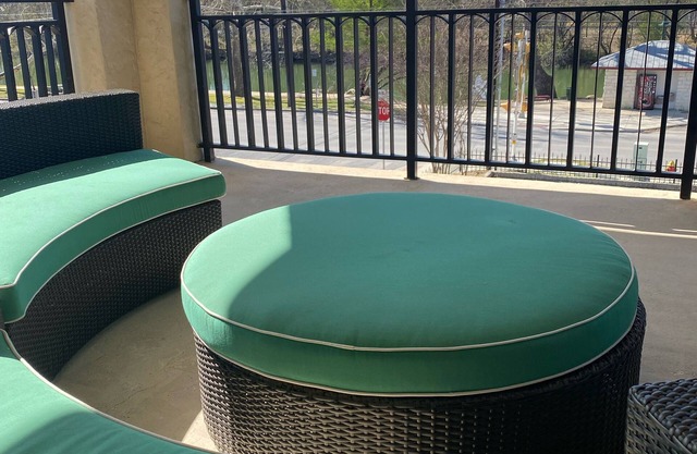 Great location in downtown Boerne with a beautiful view!