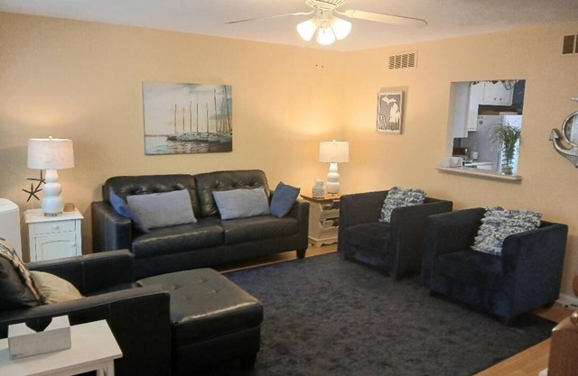 Great Location with Easy Access to All the Area's Activities!