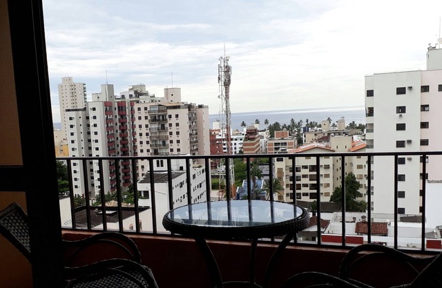 Great view and good location in Praia Enseada