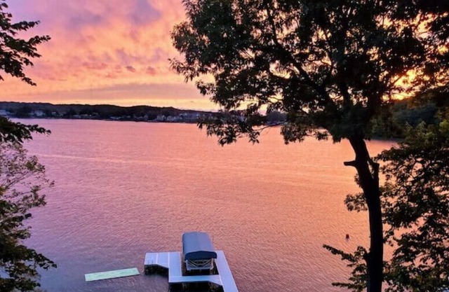Green Lake Hilltop Hideaway