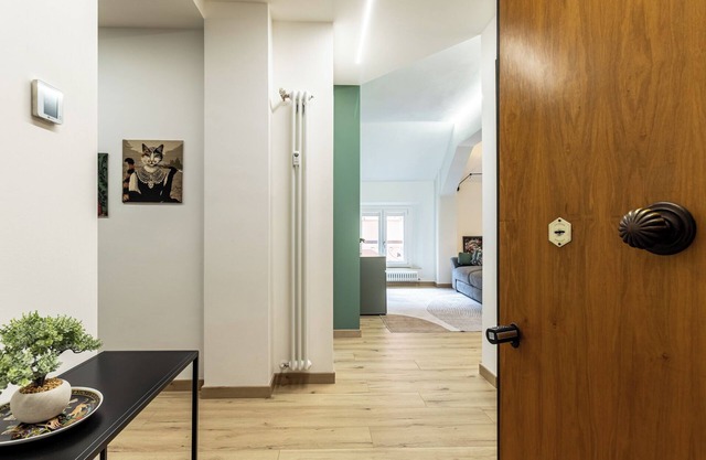 Green Lux-Via Canalino| ZTL pass and parking, air conditioning, Wi-Fi