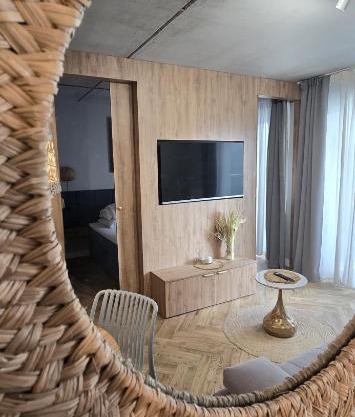 Green Port ADMUS Apartments for Rent