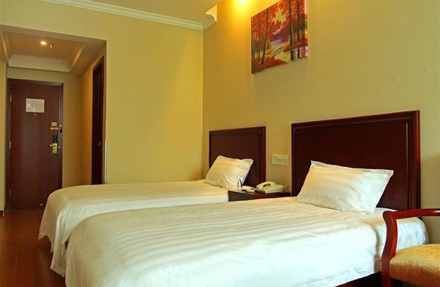 GreenTree Inn DanShui