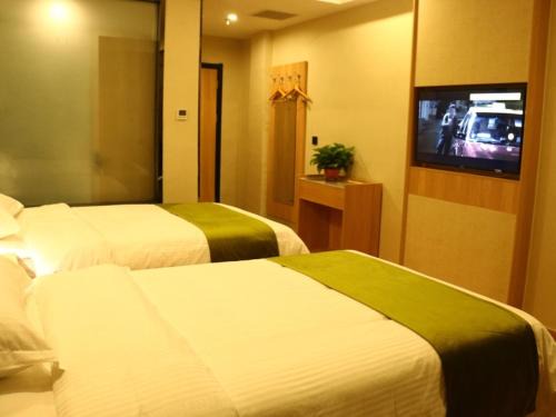 GreenTree Inn Heze Cao County Railway Station Business Hotel