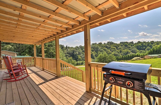 Grill & River Access: Tiny Cabin in Sparta!